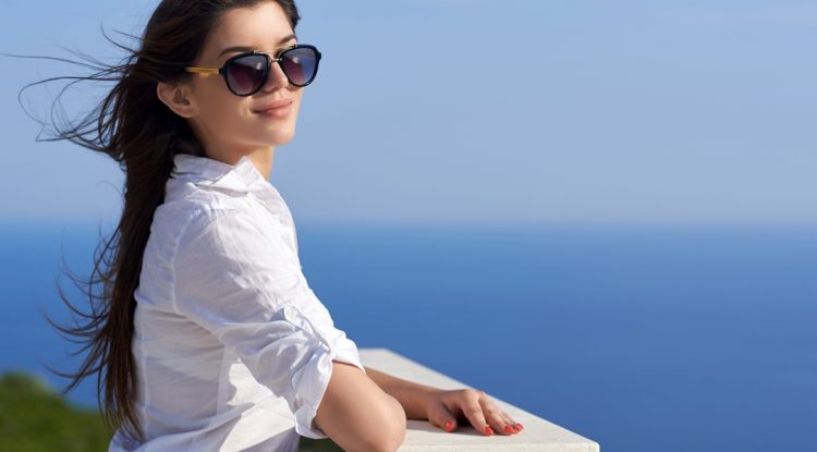 An Ultimate Guide to Look Beautiful, Happy and Alive in Just 10 Days
